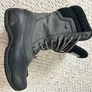 The Northh Face Shellista winter snow boots